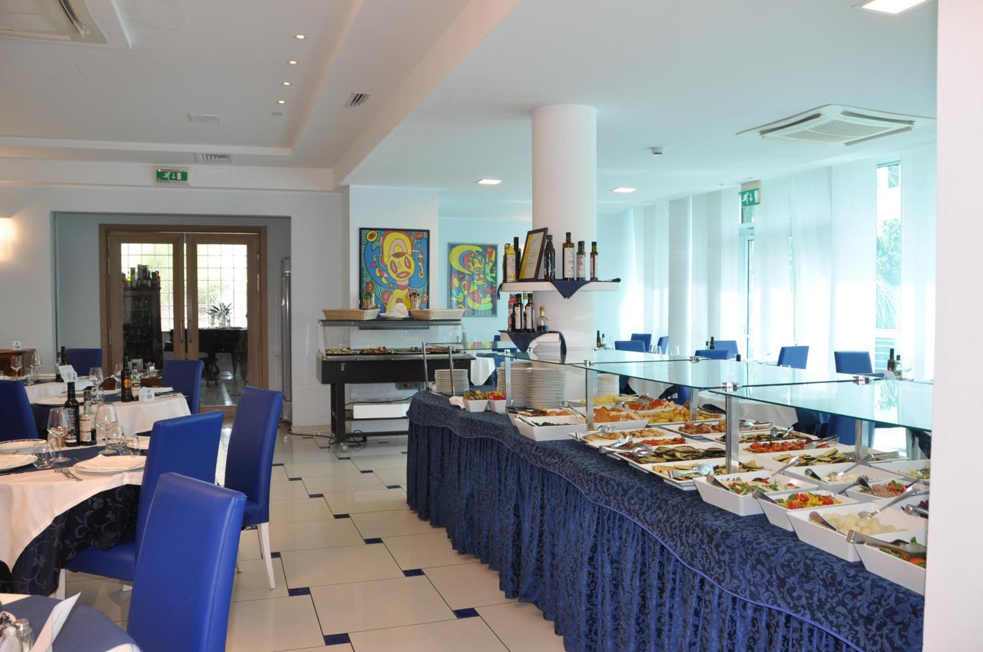 Hotel Haus Charlotte San Benedetto del Tronto Exterior foto